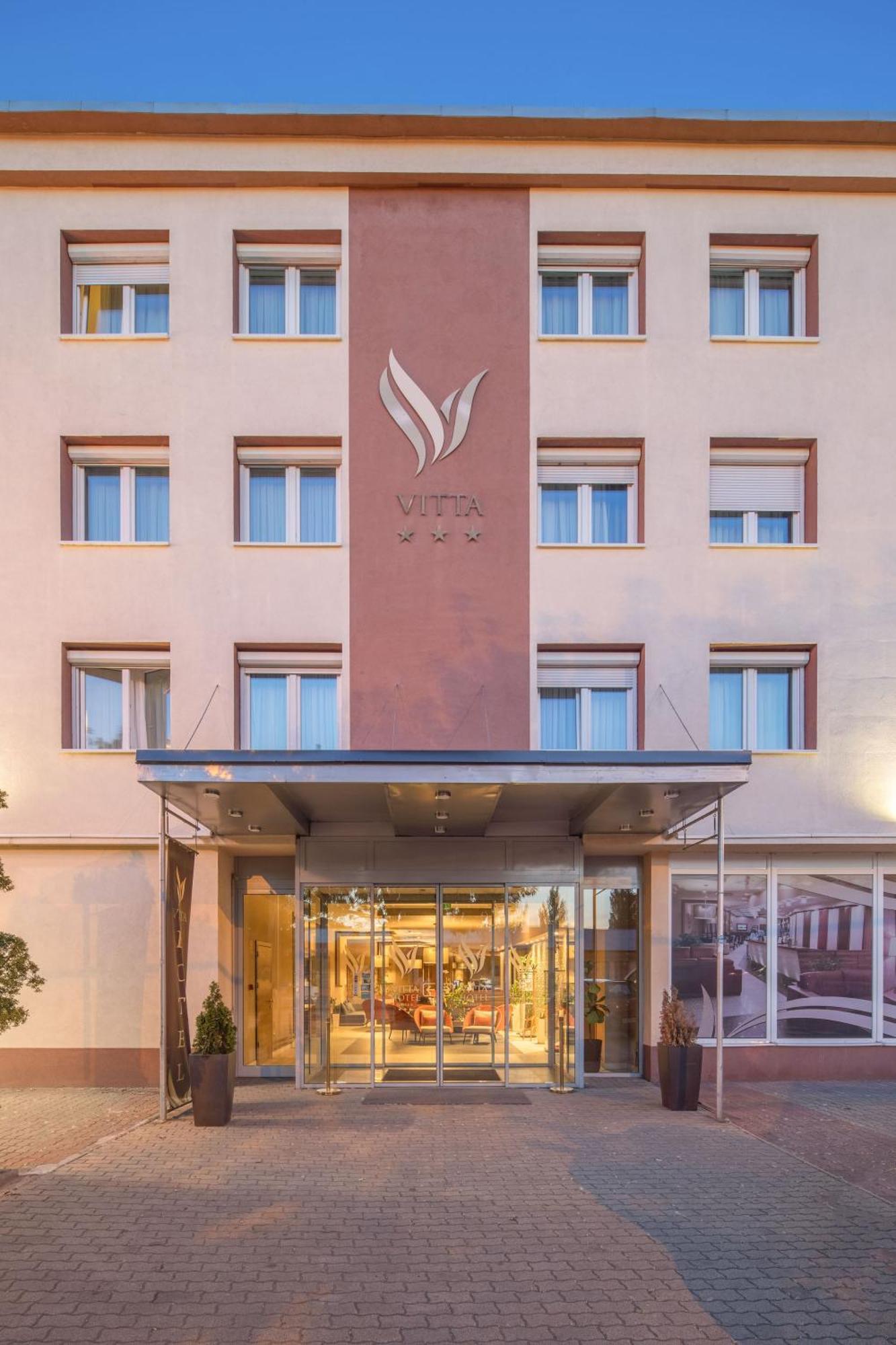 Vitta Hotel Superior Budapeste Exterior foto
